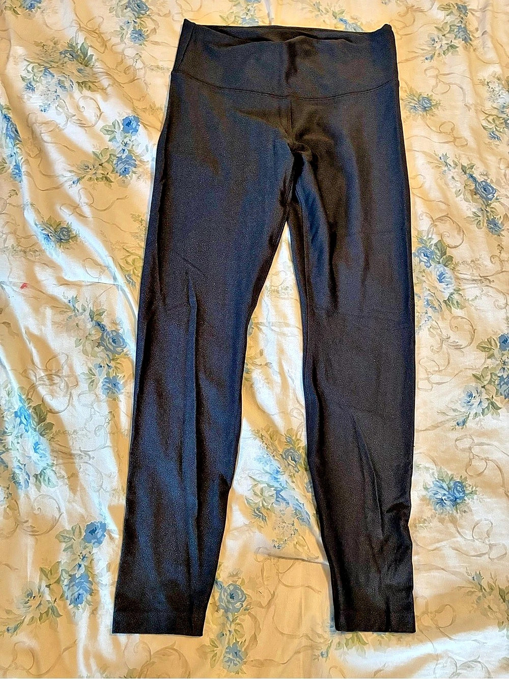 All in Motion Women's Black Leggings Like New Size Large